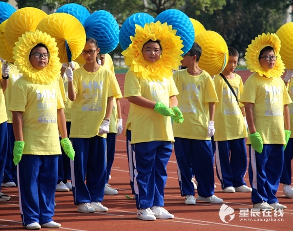 长沙校园体育节妙趣横生方阵各出奇谋花样多